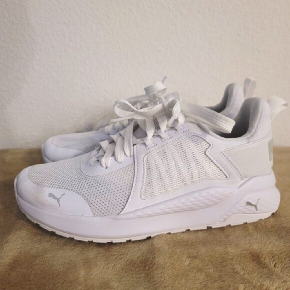 Puma Women's White Mesh Athletic Sneakers